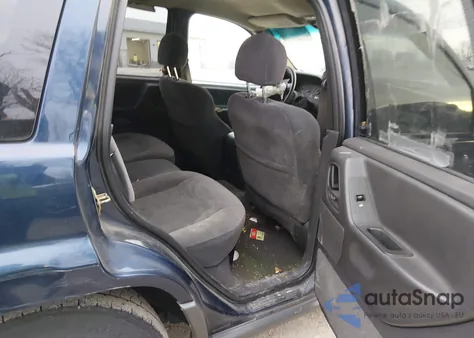 2001 Jeep Grand Cherokee Laredo из США, поврежденный, VIN 1J4GW48SX1C598313